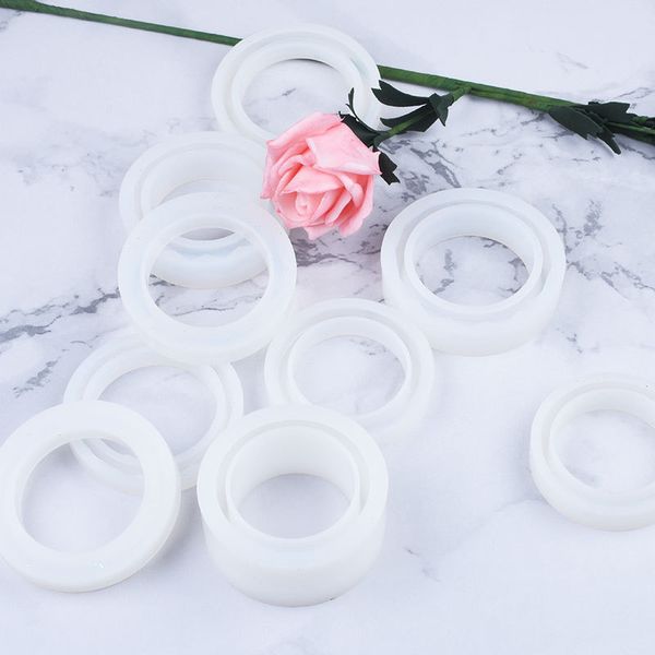 diy crystal drop glue bracelet mold bracelet silica gel mold high transparent mirror jewelry material
diy crystal drop glue bracelet mold bracelet silica gel mold high transparent mirror jewelry material