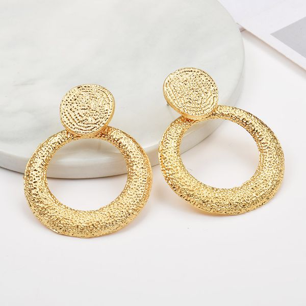 2019 new style round drop earrings metal dangle earrings fashion trend jewelry for women girls party gift, Silver
2019 new style round drop earrings metal dangle earrings fashion trend jewelry for women girls party gift, Silver