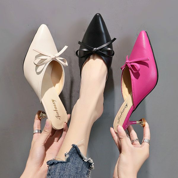 the new summer 2019 fashion versatile slippers heels pointy slippers with bow bow and tulle heels are comfortable to wear, Black
the new summer 2019 fashion versatile slippers heels pointy slippers with bow bow and tulle heels are comfortable to wear, Black
