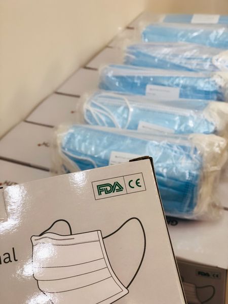 in stock ce fda certified disposable 3 layers face mask in low price anti-dust disposable mouth mask with design dhl delivery
in stock ce fda certified disposable 3 layers face mask in low price anti-dust disposable mouth mask with design dhl delivery