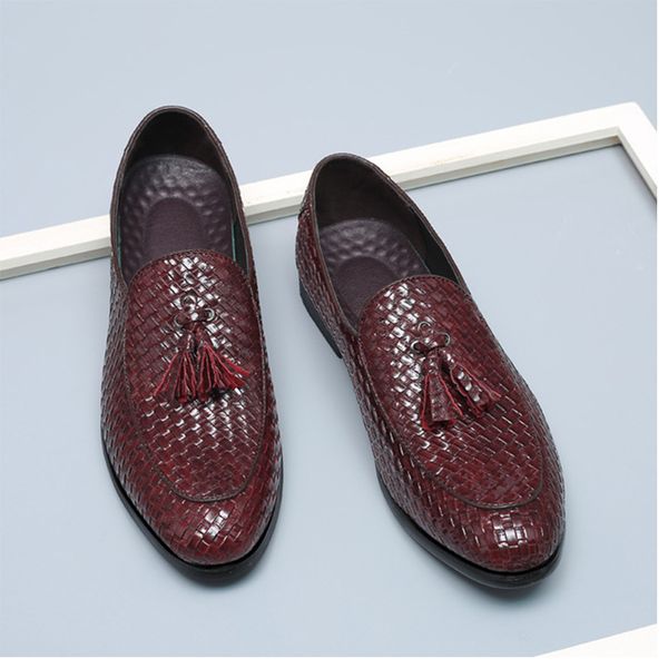 2020 men shoes leather casual men's driving footwear loafers breathable flats soft light shoes fashion big size, Black
2020 men shoes leather casual men's driving footwear loafers breathable flats soft light shoes fashion big size, Black