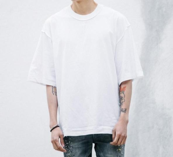 man streetwear kanye west style clothing men t shirts oversized tee homme hip hop half sleeve t shirt1acb#, Black;red
man streetwear kanye west style clothing men t shirts oversized tee homme hip hop half sleeve t shirt1acb#, Black;red
