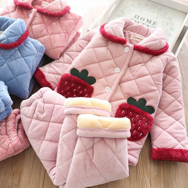 girls strawberry pocket thickened plus fleece set baby warm home sets fall/winter, Blue;red
girls strawberry pocket thickened plus fleece set baby warm home sets fall/winter, Blue;red
