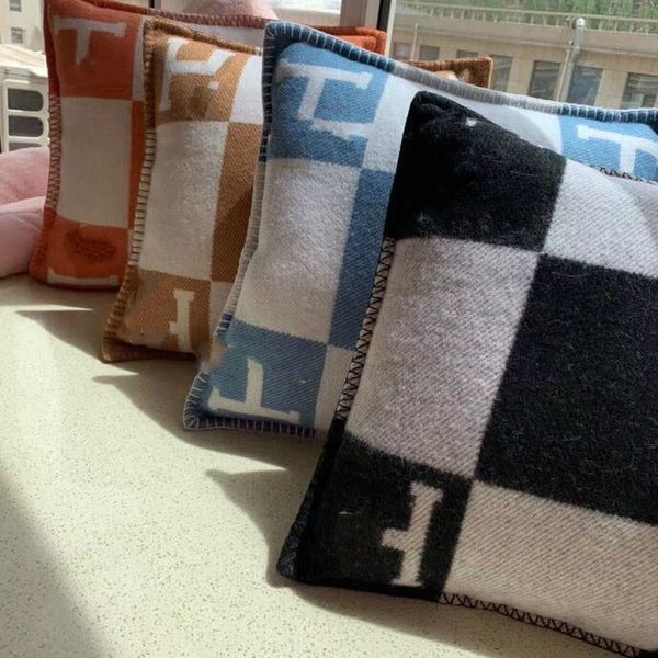 quailty luxury fashion brand h cushion case living room sofa ins pillow case cushion sofa home luxury horse h cushion pillow 50&50cm
quailty luxury fashion brand h cushion case living room sofa ins pillow case cushion sofa home luxury horse h cushion pillow 50&50cm