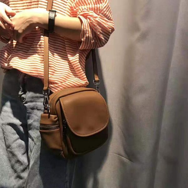 brown retro women messenger bags small shoulder bags genuine leather handbags crossbody for women round black bag
brown retro women messenger bags small shoulder bags genuine leather handbags crossbody for women round black bag