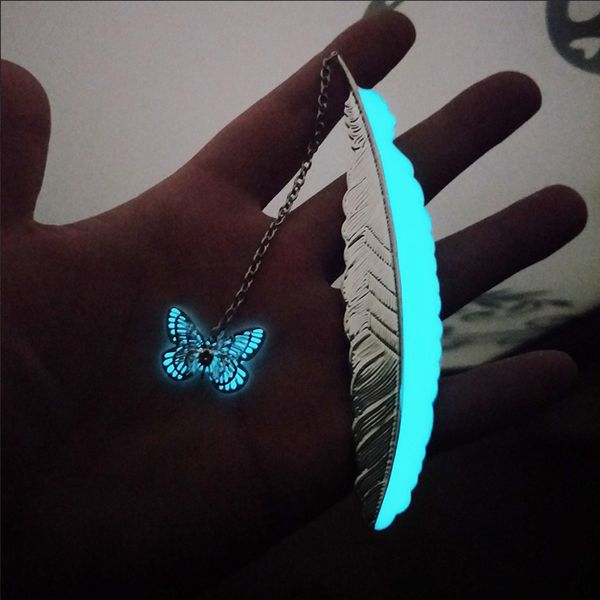 new creative luminous metal feather bookmarks dragonfly and butterfly book marks for stationery gifts office school supplies
new creative luminous metal feather bookmarks dragonfly and butterfly book marks for stationery gifts office school supplies
