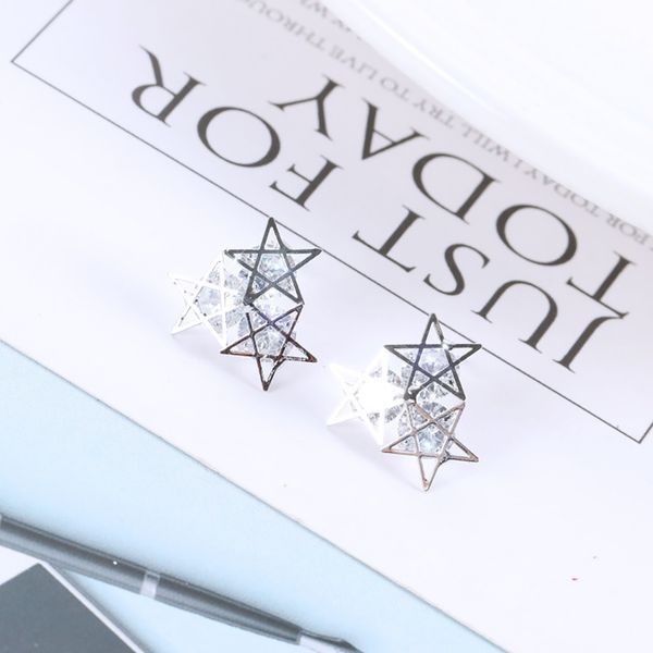 women's simple and exquisite sparkling zircon stars and delicate earrings korean earrings jewelry accessories pendientes de moda, Golden;silver
women's simple and exquisite sparkling zircon stars and delicate earrings korean earrings jewelry accessories pendientes de moda, Golden;silver