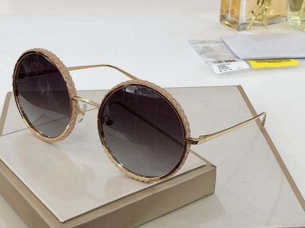 luxury sunglasses mens sunglasses women classic style plank metal frame 4250 uv400 protection outdoor eyewear with box, White;black
luxury sunglasses mens sunglasses women classic style plank metal frame 4250 uv400 protection outdoor eyewear with box, White;black