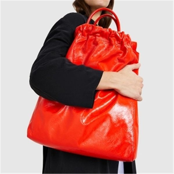 new luxury fashion luxury handbag women large tote bag female bucket shoulder bags lady leather messenger bag shopping red
new luxury fashion luxury handbag women large tote bag female bucket shoulder bags lady leather messenger bag shopping red
