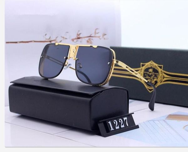 round sunglasses cattle horn eyeglasses 7550178 wood men and women with box sunglasses glasess eyewear, Black
round sunglasses cattle horn eyeglasses 7550178 wood men and women with box sunglasses glasess eyewear, Black