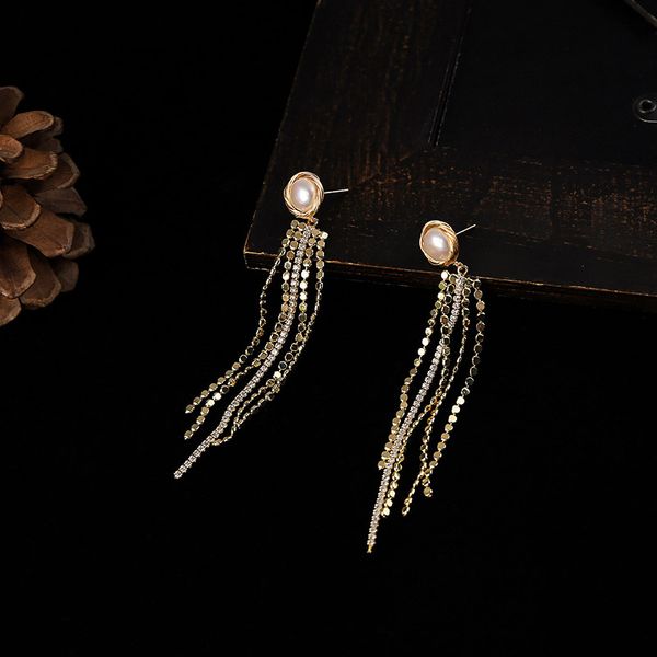 handmade nature freshwater pearl baroque stylish drop earrings creative lady party dangle earrings, Golden;silver
handmade nature freshwater pearl baroque stylish drop earrings creative lady party dangle earrings, Golden;silver