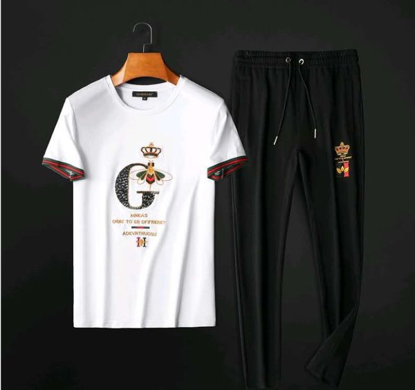 men's sport suit new summer style small bee sequined embroidered cotton breathable sweat absorption casual men's sport suit sizem, Gray
men's sport suit new summer style small bee sequined embroidered cotton breathable sweat absorption casual men's sport suit sizem, Gray