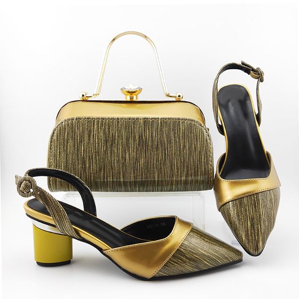 beautiful gold women pumps with handbag african dress shoes match bag set md018,heel 7cm, Black
beautiful gold women pumps with handbag african dress shoes match bag set md018,heel 7cm, Black