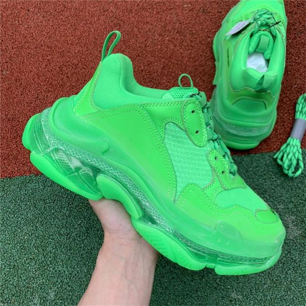 

2019 men women fashion designer casual shoes sneakers cushion triple s 3.0 combination nitrogen outsole crystal bottom dad casual shoes v09, Black