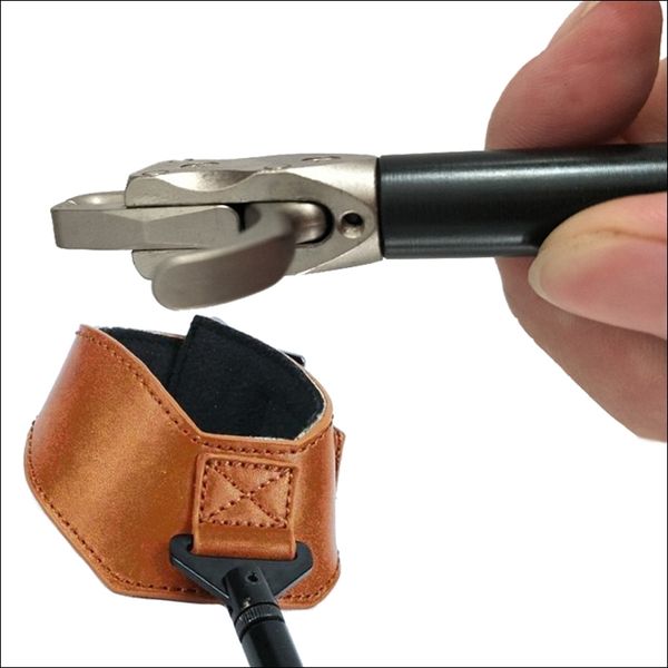 new hunting arrow archery bow releases with adjustable strap for shooting practice w/trigger wrist strap steel calip other golf products
new hunting arrow archery bow releases with adjustable strap for shooting practice w/trigger wrist strap steel calip other golf products