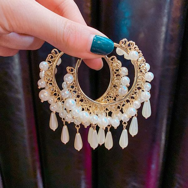 luxury exaggeration big round pearl hoop earrings for women boho geometric large statement hanging earrings 2020 fashion jewelry, Golden;silver
luxury exaggeration big round pearl hoop earrings for women boho geometric large statement hanging earrings 2020 fashion jewelry, Golden;silver