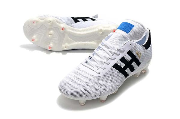 new style 2019 indoor and outdoor md copa 70y in football boots designer fg/tf/ic soccer shoes men soccer cleats designer sneakers
new style 2019 indoor and outdoor md copa 70y in football boots designer fg/tf/ic soccer shoes men soccer cleats designer sneakers