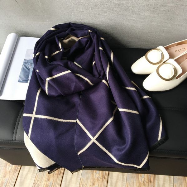 2019 new winter lady selling dual-sided decorative stitching england classic plaid cashmere scarves women, Blue;gray
2019 new winter lady selling dual-sided decorative stitching england classic plaid cashmere scarves women, Blue;gray