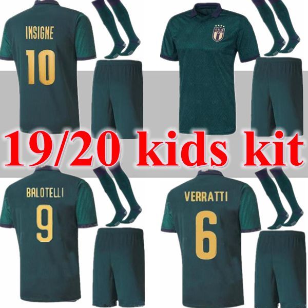 kids kit 2019 2020 italy third soccer jerseys italia cup 19 20 itália maglie da verratti jorginho set football shirts, Black;yellow
kids kit 2019 2020 italy third soccer jerseys italia cup 19 20 itália maglie da verratti jorginho set football shirts, Black;yellow