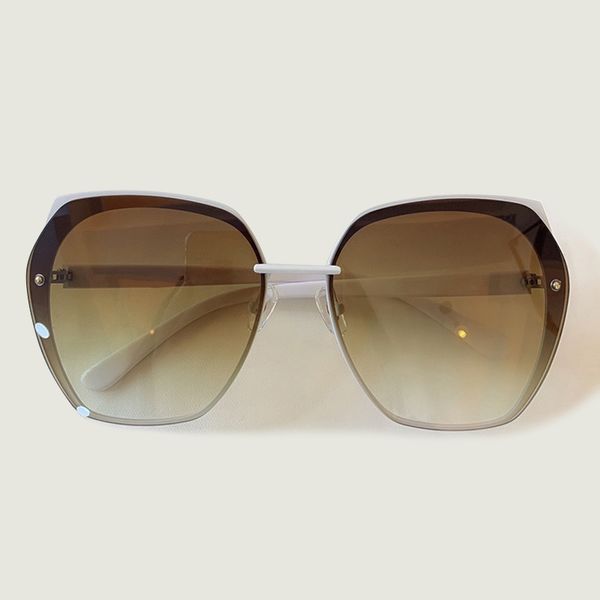 2020 new trend retro sunglasses, outdoor fashion versatile glasses sunglasses, 100% anti radiation sunglasses
2020 new trend retro sunglasses, outdoor fashion versatile glasses sunglasses, 100% anti radiation sunglasses