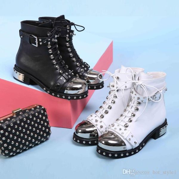 metal head low heel flat martin boots leather buckle rivet motorcycle boots leather large size women's knight boots round toe side zipp, Black
metal head low heel flat martin boots leather buckle rivet motorcycle boots leather large size women's knight boots round toe side zipp, Black