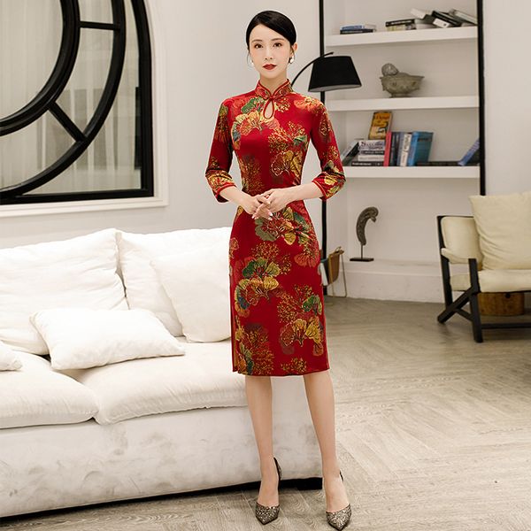 chinese dress velvet warm women cheongsam elegant button party prom dress slim qipao novelty velour short vestidos, Red
chinese dress velvet warm women cheongsam elegant button party prom dress slim qipao novelty velour short vestidos, Red
