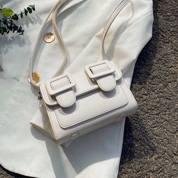 original design fashion messenger bag elegant square bag shoulder macaron crossbody width 18cm height 13cm thickness 8cm
original design fashion messenger bag elegant square bag shoulder macaron crossbody width 18cm height 13cm thickness 8cm