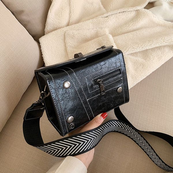 female vintage shoulder crossbody bags for women 2020 leather famous handbags sac a main ladies hand sling
female vintage shoulder crossbody bags for women 2020 leather famous handbags sac a main ladies hand sling