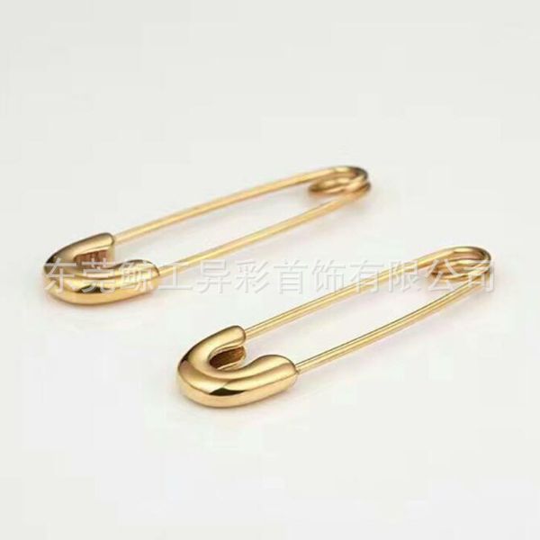 Pin pin clip earrings antique Zircon Earrings European and American trinkets popular for women
Pin pin clip earrings antique Zircon Earrings European and American trinkets popular for women