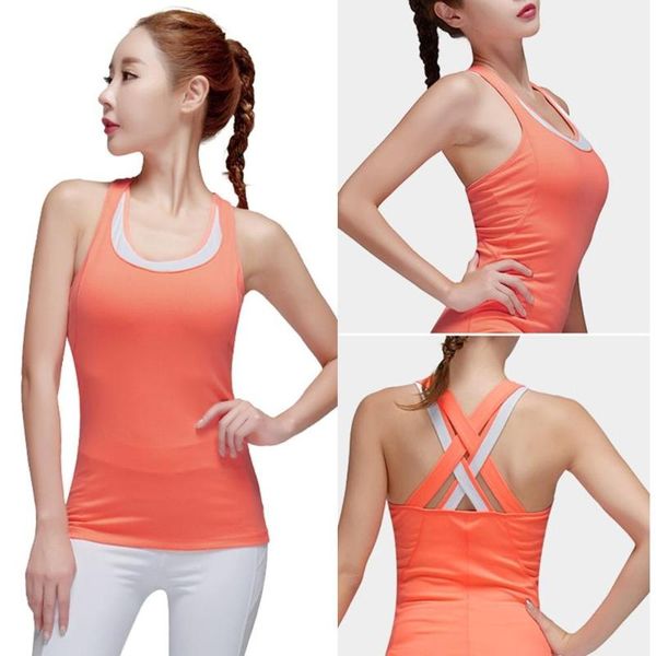 women yoga set gym workout clothes crop camisole seamless tight high waist design, White;red
women yoga set gym workout clothes crop camisole seamless tight high waist design, White;red