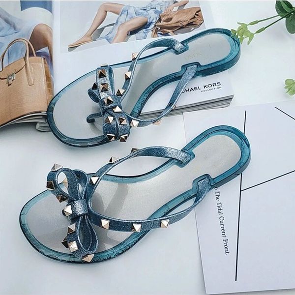 european and american summer new bow tie rivet slippers women's shoes flat bottom beach non-slip sandals slippers jelly shoes k600g, Black
european and american summer new bow tie rivet slippers women's shoes flat bottom beach non-slip sandals slippers jelly shoes k600g, Black