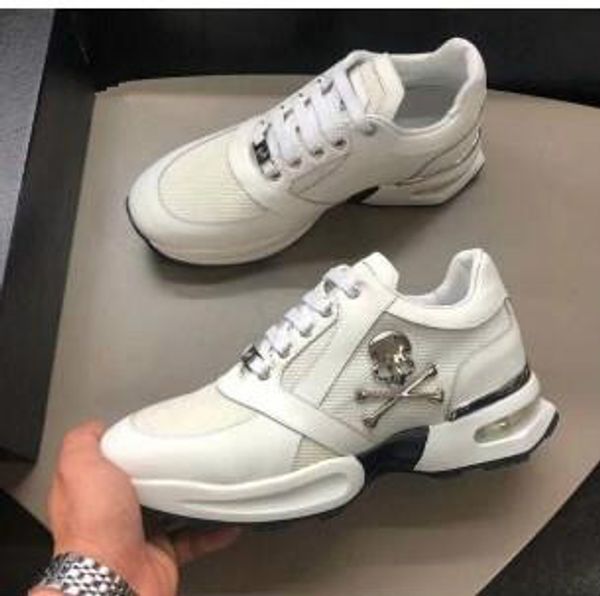 new popular style leather man casual shoes the latest fashion p-p sole flat men 2019, Black
new popular style leather man casual shoes the latest fashion p-p sole flat men 2019, Black