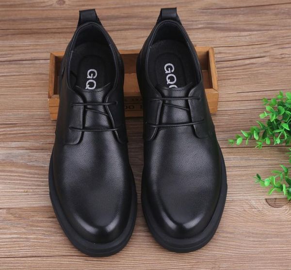 qiu dong tide new business recreational male shoe high grade real leather soft bottom soft surface england round head lace-up male shoe, Black
qiu dong tide new business recreational male shoe high grade real leather soft bottom soft surface england round head lace-up male shoe, Black