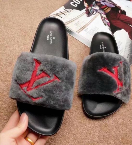 149 quality men women paris llluxury design fur sandals beach slide slippers ladies flip flops loafers print leather solid color, Black
149 quality men women paris llluxury design fur sandals beach slide slippers ladies flip flops loafers print leather solid color, Black