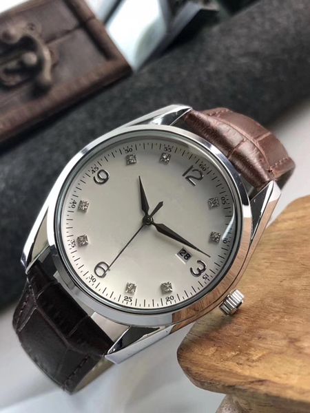 relogio masculino 40mm mens watches fashion white dial with calendar wristwatch luxury master male mens watches ing, Slivery;brown
relogio masculino 40mm mens watches fashion white dial with calendar wristwatch luxury master male mens watches ing, Slivery;brown