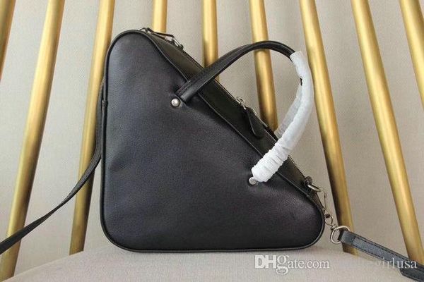 famous designer handbags triangle bags genuine leather women fashion totes shoulder cross body handbag messenger bags ladies casual totes
famous designer handbags triangle bags genuine leather women fashion totes shoulder cross body handbag messenger bags ladies casual totes
