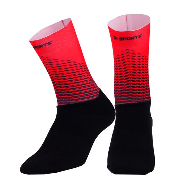 new high-tech cycling socks women anti slip bike compression sock bicycle outdoor running sports socks women's small size, Black
new high-tech cycling socks women anti slip bike compression sock bicycle outdoor running sports socks women's small size, Black