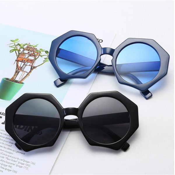 oversized sunglasses women 2020 polygonal sunglass ladies vintage big frame sun glasses female trend eyewear, White;black
oversized sunglasses women 2020 polygonal sunglass ladies vintage big frame sun glasses female trend eyewear, White;black