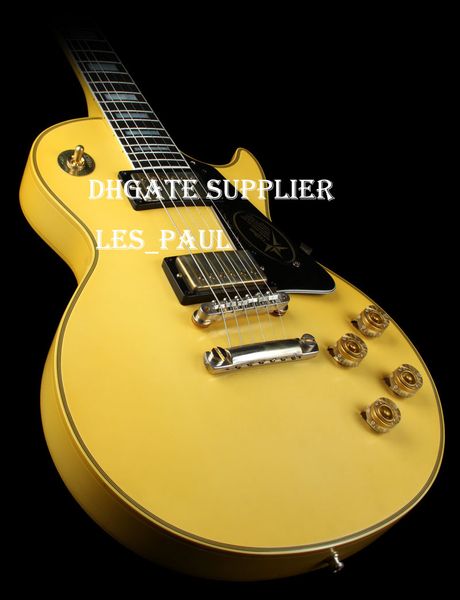 Legendary axe cu tom randy rhoad ignature aged white yellow metal legend electric guitar ebony fingerboard engraved ign on the pickguard
Legendary axe cu tom randy rhoad ignature aged white yellow metal legend electric guitar ebony fingerboard engraved ign on the pickguard