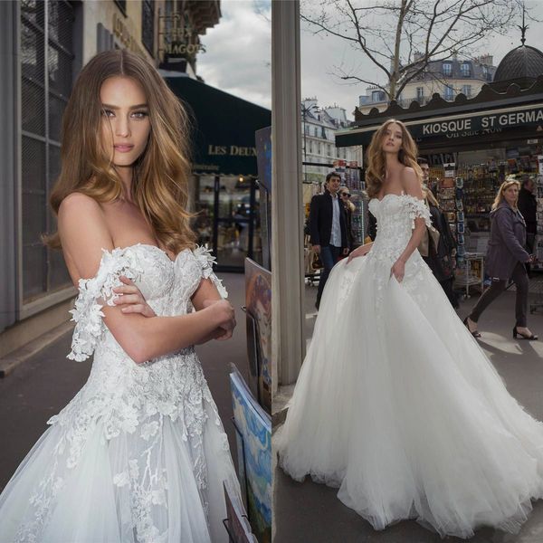 julie vino 2019 свадебные платья с открытыми плечами аппликации летние богемные свадебные платья сексуальное платье с открытой спиной и скол, White
julie vino 2019 свадебные платья с открытыми плечами аппликации летние богемные свадебные платья сексуальное платье с открытой спиной и скол, White