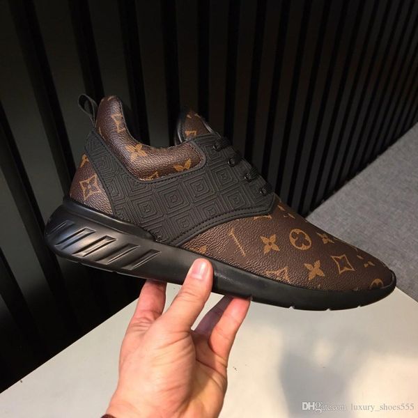 2020 r run away sneakers series men's fashion trend outdoor sneakers comfortable and breathable sports overall lightweight c
2020 r run away sneakers series men's fashion trend outdoor sneakers comfortable and breathable sports overall lightweight c