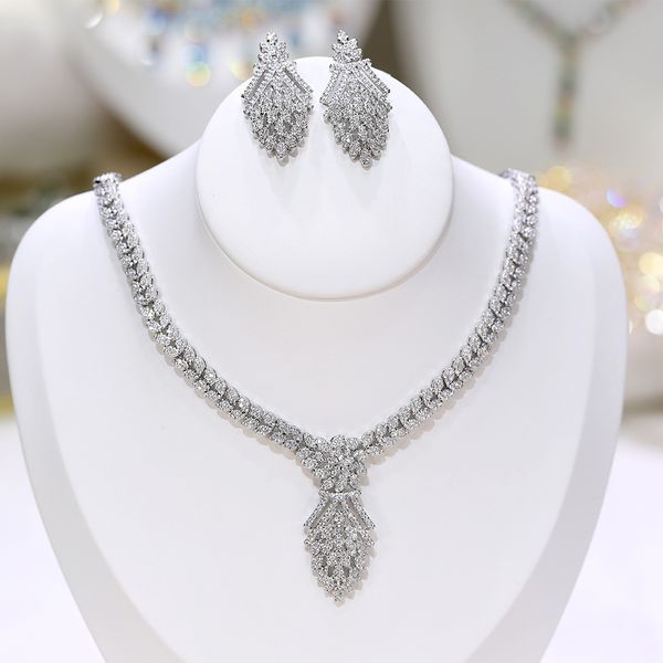 new fashion shiny crystal zirconia earrings and necklace jewelry set, suitable for wedding evening dress zy, White
new fashion shiny crystal zirconia earrings and necklace jewelry set, suitable for wedding evening dress zy, White