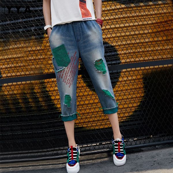 2019 new women frayed tassel embroidery letters jeans streetwear summer casual denim calf-length pants zipper straight jeans, Blue
2019 new women frayed tassel embroidery letters jeans streetwear summer casual denim calf-length pants zipper straight jeans, Blue