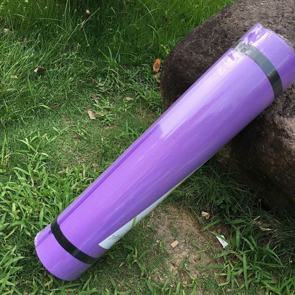 173 * 61 * 0.6cm thickess non-slip yoga mat sport gym soft pilates mats foldable for body building fitness exercises equipment
173 * 61 * 0.6cm thickess non-slip yoga mat sport gym soft pilates mats foldable for body building fitness exercises equipment