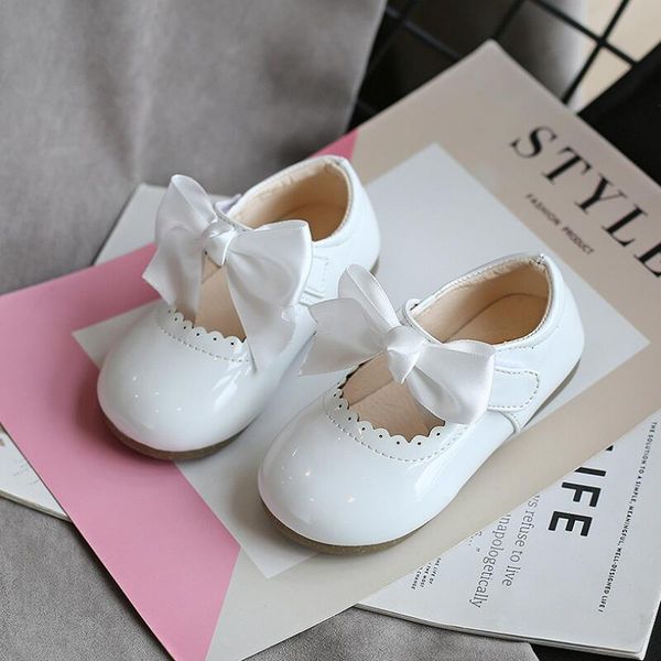 baby girl leather shoes girl princess bowknot shoes 2020 spring and autumn new casual baby anti-skid toddler soft bottom
baby girl leather shoes girl princess bowknot shoes 2020 spring and autumn new casual baby anti-skid toddler soft bottom