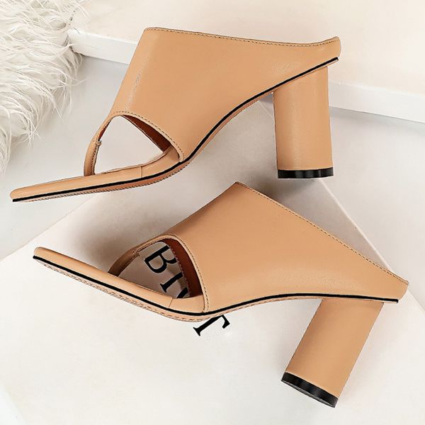 2019 summer women block 8cm high heels white mules square thick heels slippers square toe sandals flip flops pumps casual shoes, Black
2019 summer women block 8cm high heels white mules square thick heels slippers square toe sandals flip flops pumps casual shoes, Black