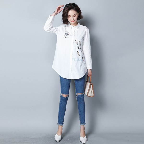 2019 new autumn women shirts full sleeve loose embroidery in a long blouse shirt white 111
2019 new autumn women shirts full sleeve loose embroidery in a long blouse shirt white 111