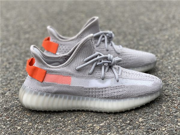 2020 new with box men women sports shoes tail light running shoes luxury designer trainer fashion athletic shoes sneaker
2020 new with box men women sports shoes tail light running shoes luxury designer trainer fashion athletic shoes sneaker