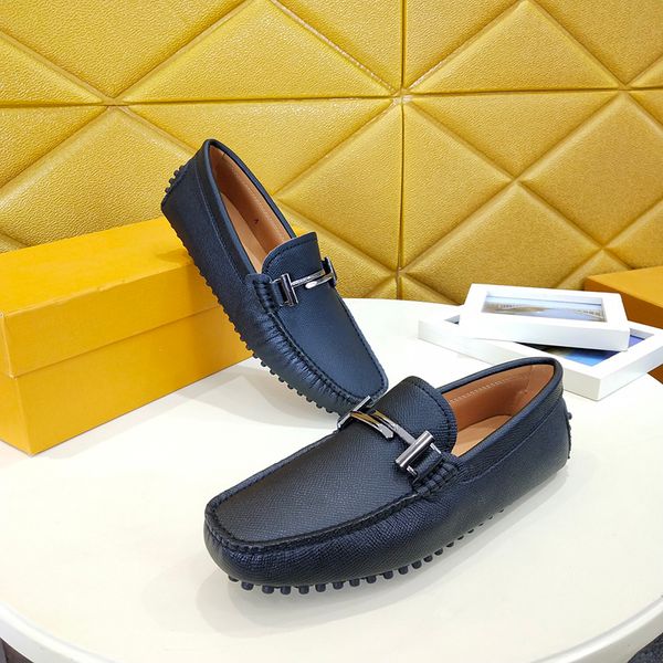 new designer fashion luxury sneakers mens golf shoes real leather flat metal button peas shoes classic casual shoes with original box, Black
new designer fashion luxury sneakers mens golf shoes real leather flat metal button peas shoes classic casual shoes with original box, Black