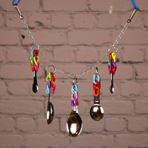 gnaw parrot bird metal a soup spoon string toys 146g 
gnaw parrot bird metal a soup spoon string toys 146g